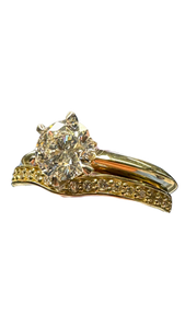 Alliance et bague de fiançailles